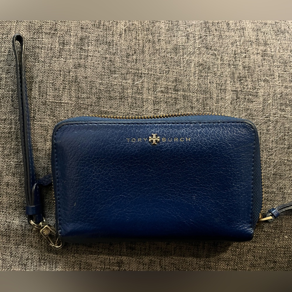Tory Burch Blue Leather Clutch with Wristband